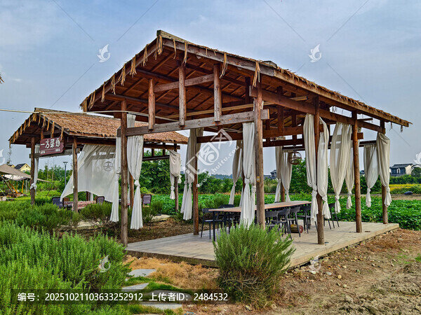 田園風(fēng)戶外木質(zhì)休閑涼亭-匯圖網(wǎng) www.fosd68.com 田園風(fēng)戶外木質(zhì)休閑涼亭