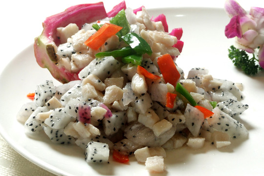火龙果鱼米粒