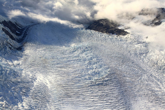 弗兰兹Josef冰川从新西兰直升机鸟瞰