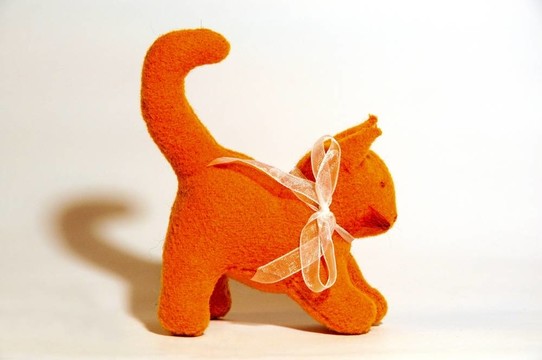 橙色的玩具小猫