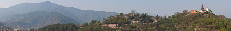 Swayambhunath Hill和纳嘉郡森林保护区全景