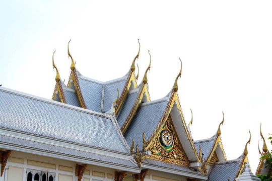 佛教教堂的屋顶