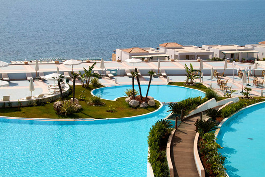 豪华别墅游泳池；Rhodes Greece