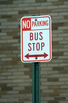 巴士站牌