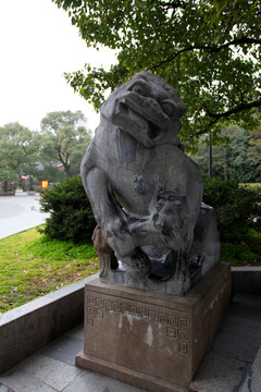 杭州 街景 雕塑 狮子