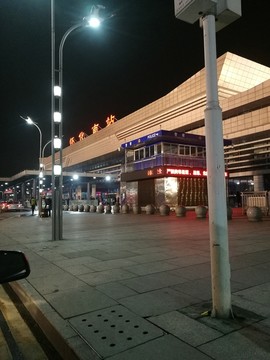 怀化高铁站
