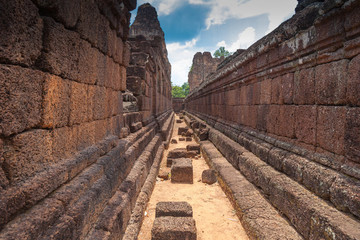 柬埔寨古老城墙