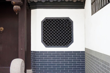 中式传统围墙花窗