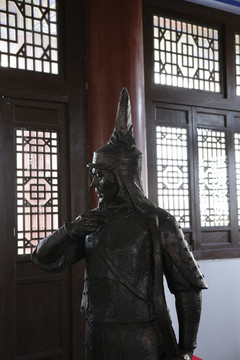 清朝将军雕塑