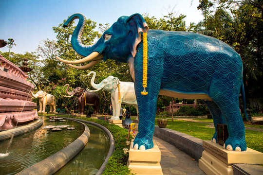 泰国三头神象外景