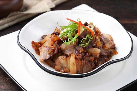 秘制酱油肉