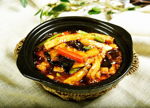 鱼香茄子煲