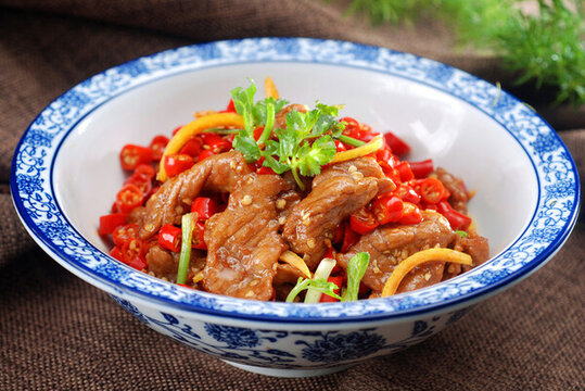 小炒牛肉