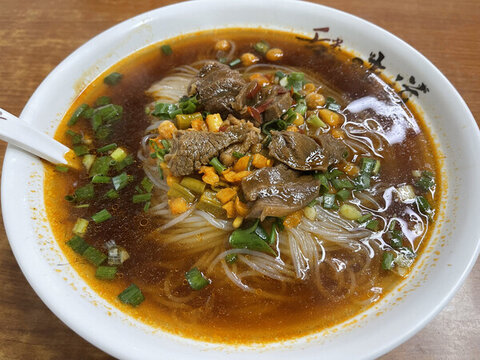 酱牛肉米粉