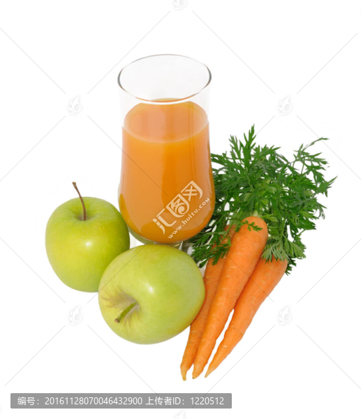 胡萝卜汁与苹果和胡萝卜