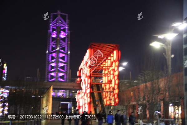 玲珑塔夜景