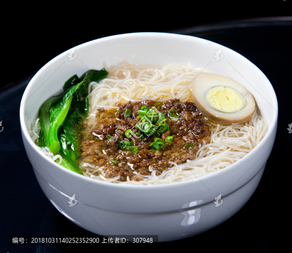 卤蛋肉绍面
