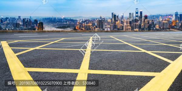 地面划线和建筑景观