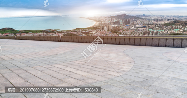 地砖路面和城市景观