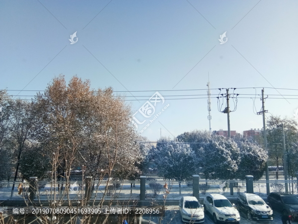 雪后初晴