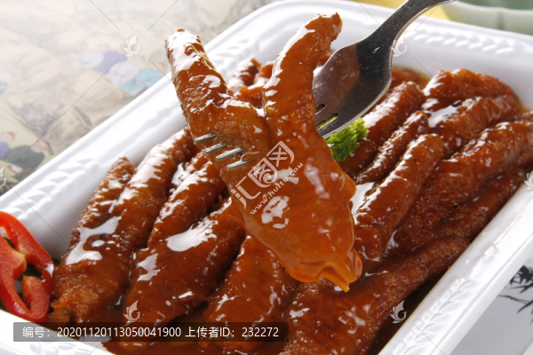 鲍汁凤爪