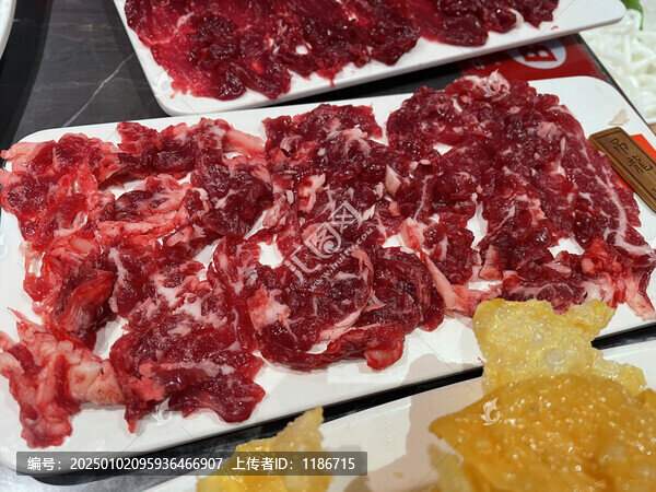 火锅食材之牛肉片