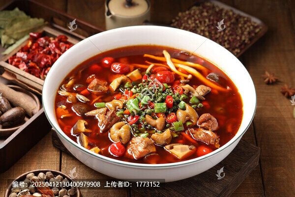 肥肠鸡