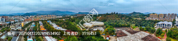 琼中县