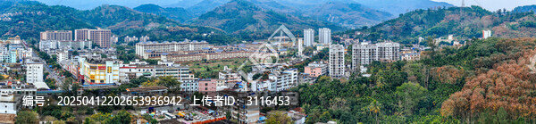 琼中县