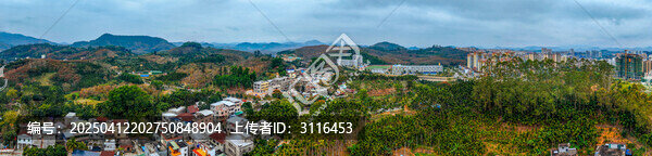 琼中县